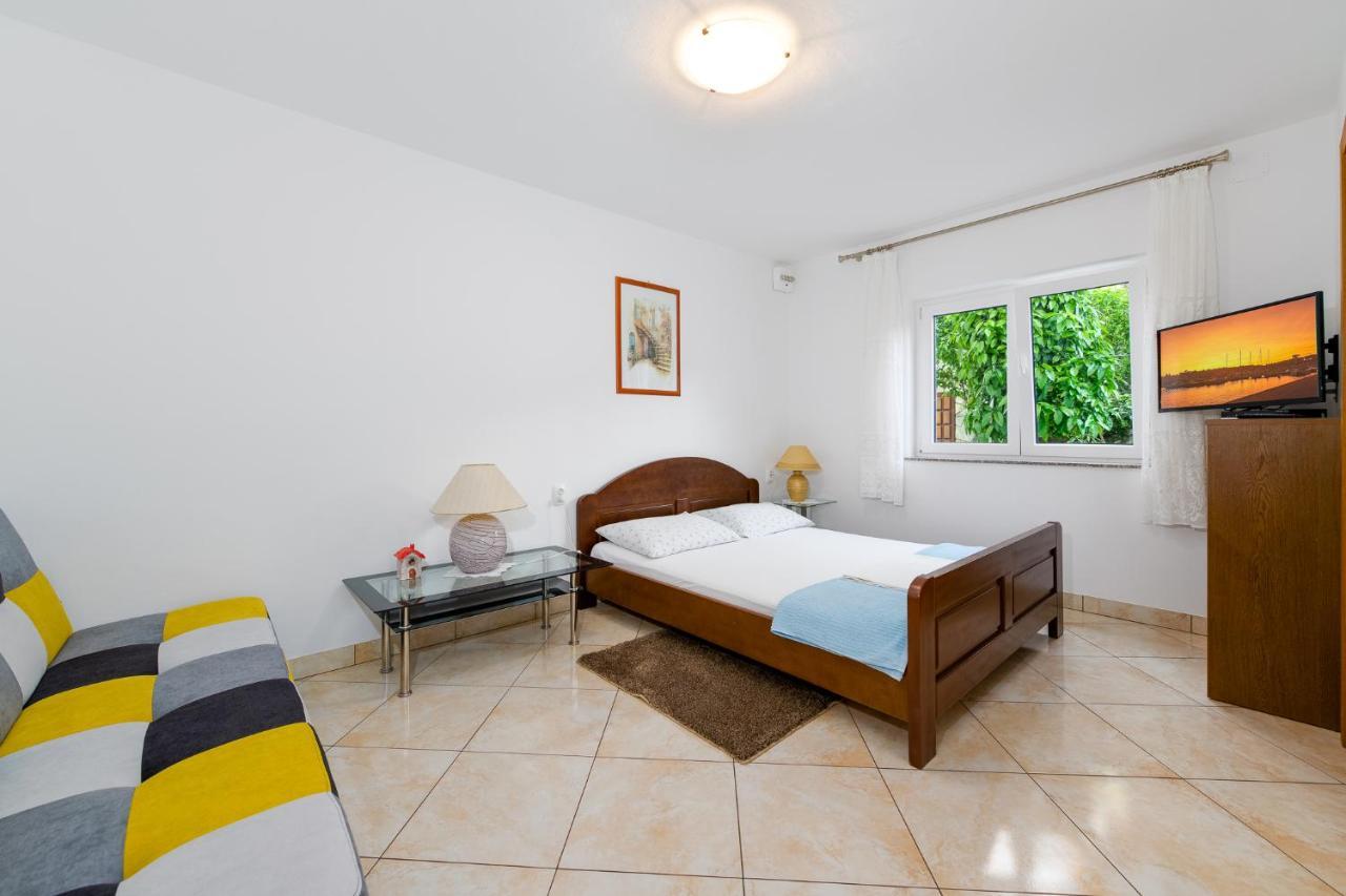 Apartments Melita Crikvenica Εξωτερικό φωτογραφία